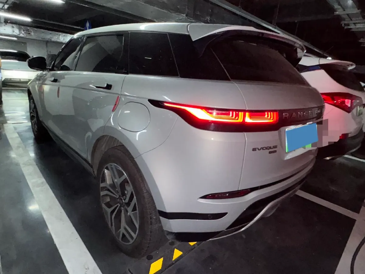 2022 Land Rover Range Rover Evoque 1.5T 200HP L3 8AT PHEV,autocango,china used car exporter,china ev exporter,chinese used car exporter,chinese used ev exporter
