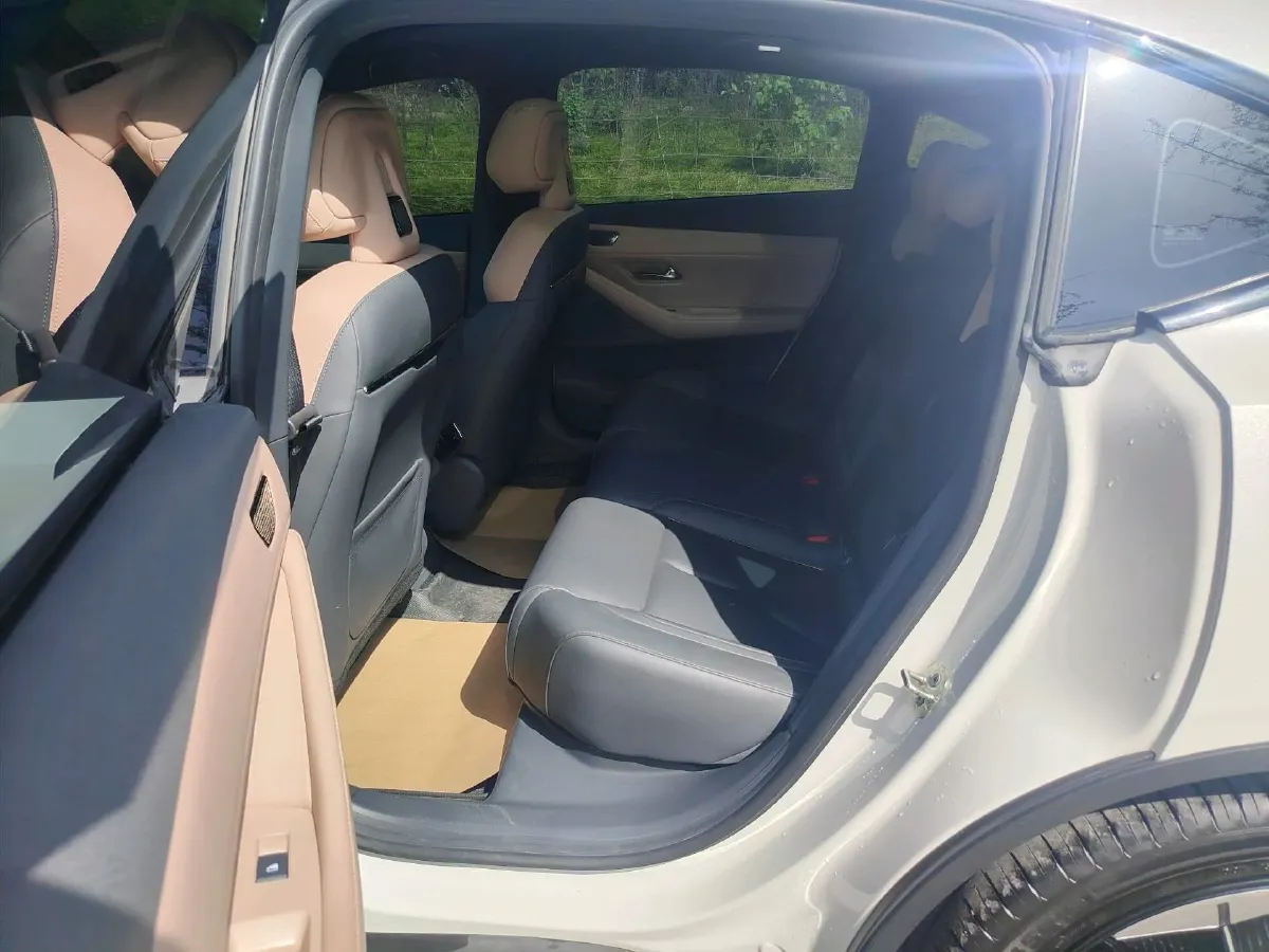 2022 DongFeng Forthing LingZhi EV BEV 68.4KWH,autocango,china used car exporter,china ev exporter,chinese used car exporter,chinese used ev exporter