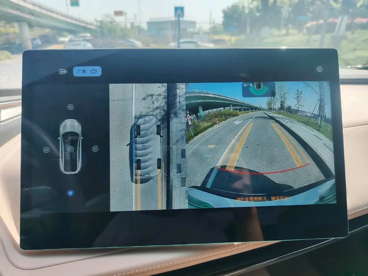 2022 DongFeng Forthing LingZhi EV BEV 68.4KWH,autocango,china used car exporter,china ev exporter,chinese used car exporter,chinese used ev exporter