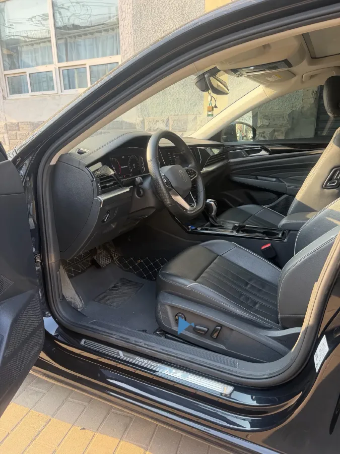 2023 Volkswagen Passat 2.0T 186HP L4 7DCT,autocango,china used car exporter,china ev exporter,chinese used car exporter,chinese used ev exporter