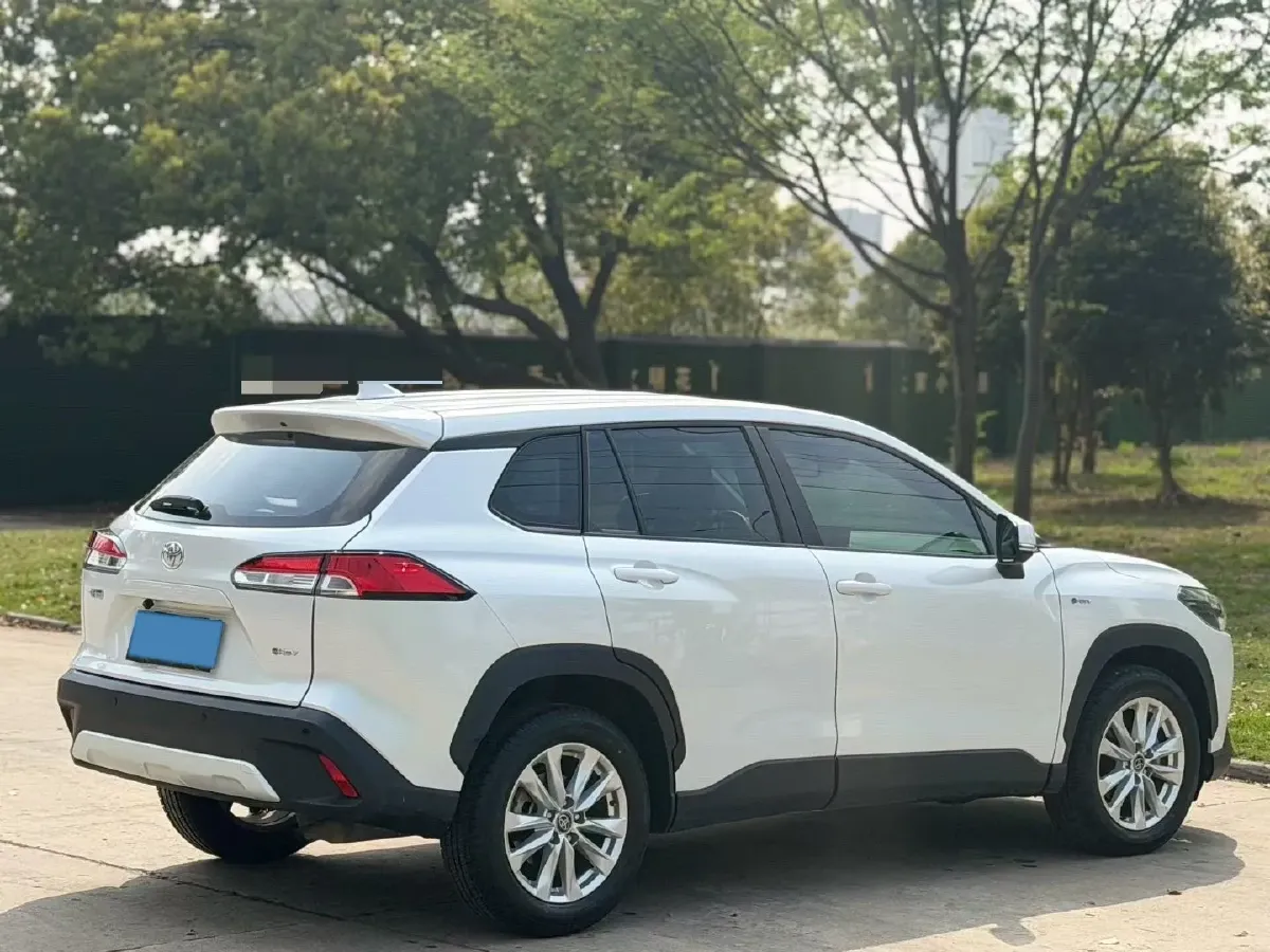 2024 Toyota Corolla Cross 2.0L 152HP L4 E-CVT Hybrid,autocango,china used car exporter,china ev exporter,chinese used car exporter,chinese used ev exporter