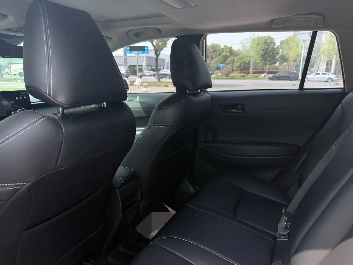 2024 Toyota Corolla Cross 2.0L 152HP L4 E-CVT Hybrid,autocango,china used car exporter,china ev exporter,chinese used car exporter,chinese used ev exporter