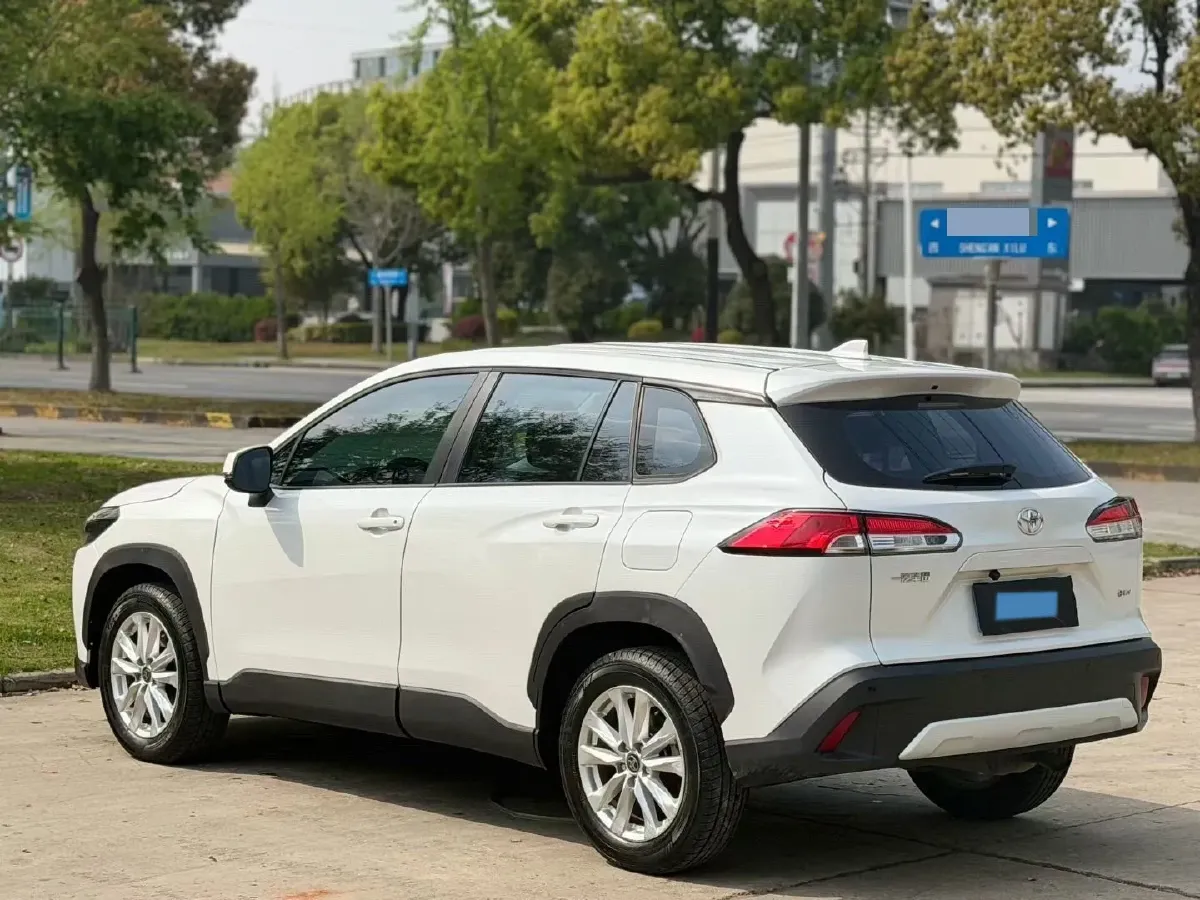 2024 Toyota Corolla Cross 2.0L 152HP L4 E-CVT Hybrid,autocango,china used car exporter,china ev exporter,chinese used car exporter,chinese used ev exporter