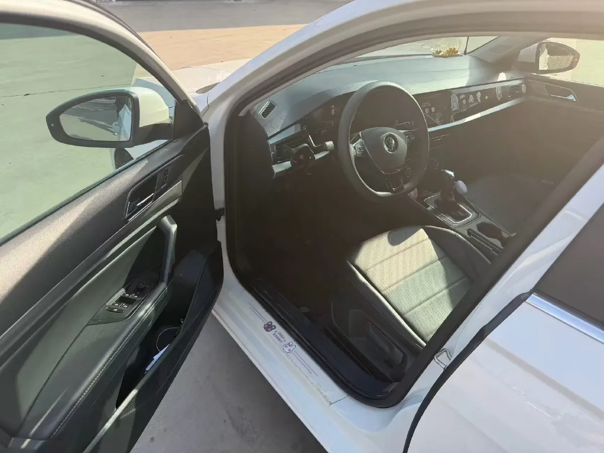 2022 Buick Verano 1.5T 184HP L4 CVT,autocango,china used car exporter,china ev exporter,chinese used car exporter,chinese used ev exporter