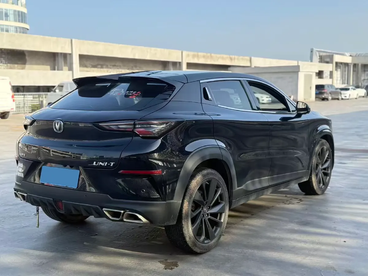 2020 ChangAn UNI-T 1.5T 180HP L4 7DCT,autocango,china used car exporter,china ev exporter,chinese used car exporter,chinese used ev exporter