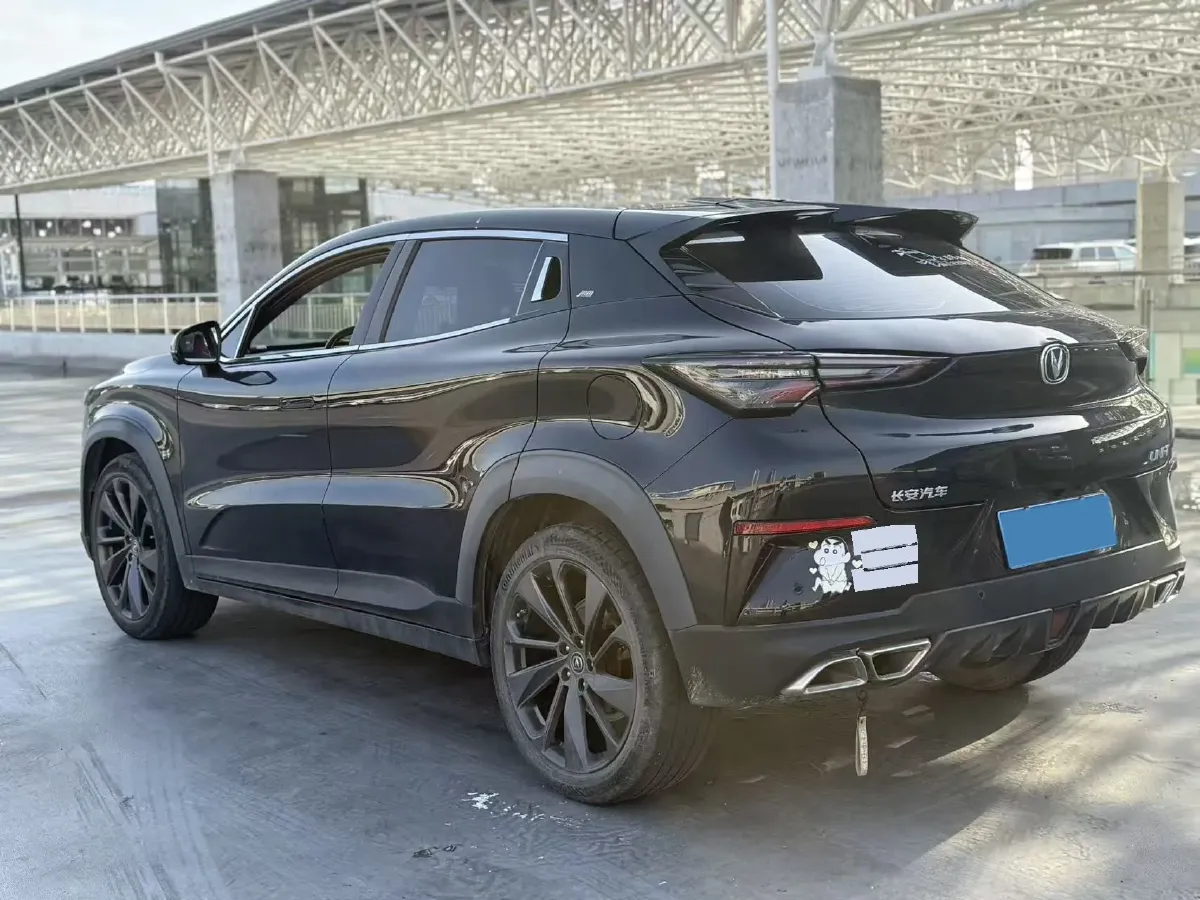 2020 ChangAn UNI-T 1.5T 180HP L4 7DCT,autocango,china used car exporter,china ev exporter,chinese used car exporter,chinese used ev exporter