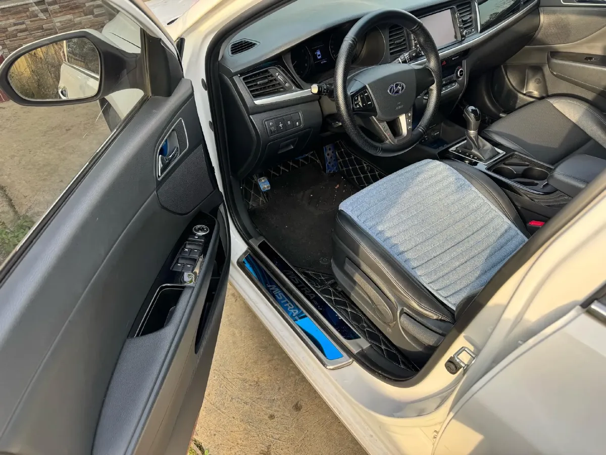 2017 Hyundai Mistra 1.8L 143HP L4 6AT,autocango,china used car exporter,china ev exporter,chinese used car exporter,chinese used ev exporter