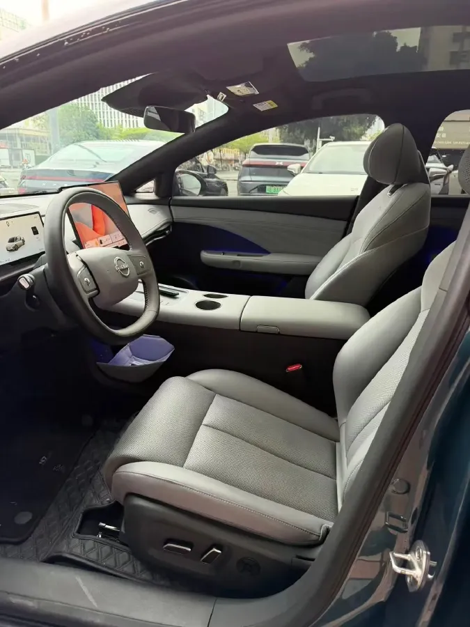 2025 Nissan N7 BEV 58KWH,autocango,china used car exporter,china ev exporter,chinese used car exporter,chinese used ev exporter