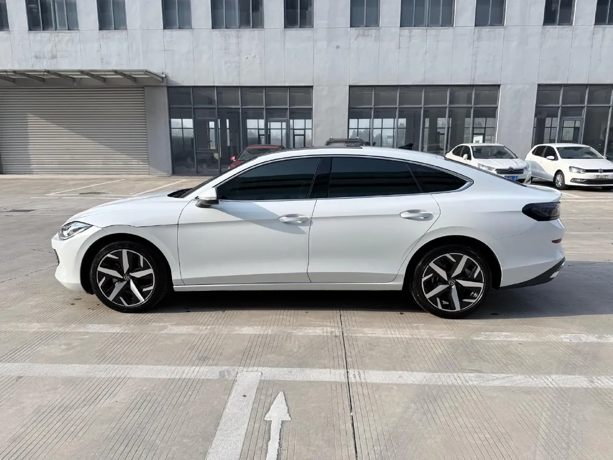 2025 Volkswagen Lamando 1.4T 150HP L4 7DCT,autocango,china used car exporter,china ev exporter,chinese used car exporter,chinese used ev exporter