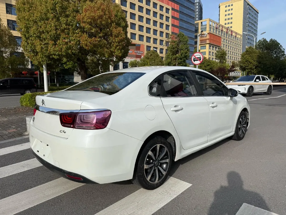 2016 Citroen C4 C-Quatre 1.6L 117HP L4 6AT,autocango,china used car exporter,china ev exporter,chinese used car exporter,chinese used ev exporter