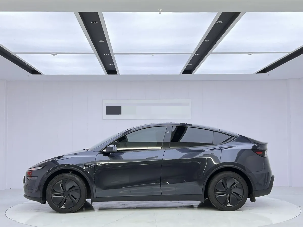 2026 Tesla Model Y BEV,autocango,china used car exporter,china ev exporter,chinese used car exporter,chinese used ev exporter