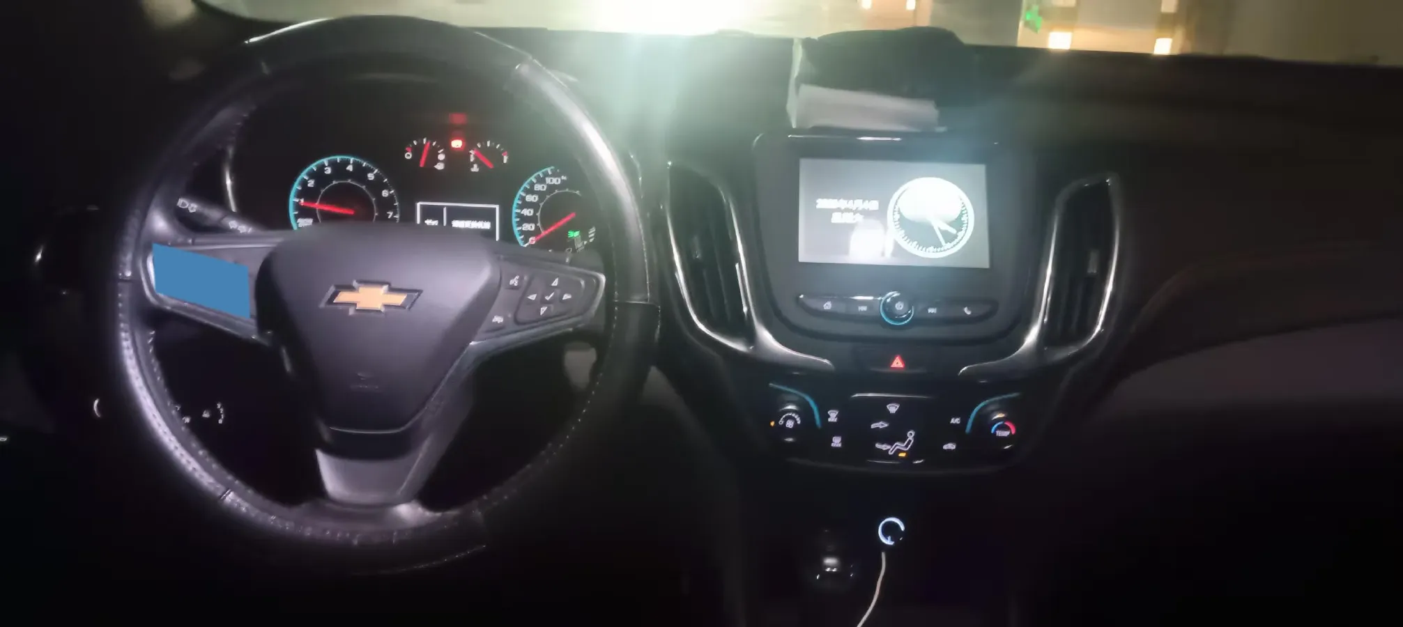 2019 Chevrolet Equinox 1.5T 169HP L4 6AT,autocango,china used car exporter,china ev exporter,chinese used car exporter,chinese used ev exporter