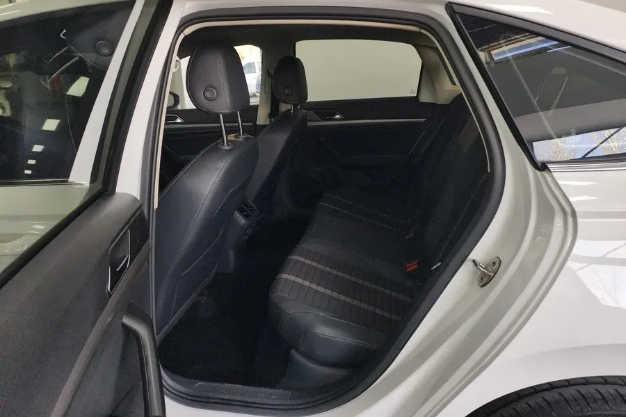 2021 Volkswagen Lavida 1.4T 150HP L4 7DCT,autocango,china used car exporter,china ev exporter,chinese used car exporter,chinese used ev exporter