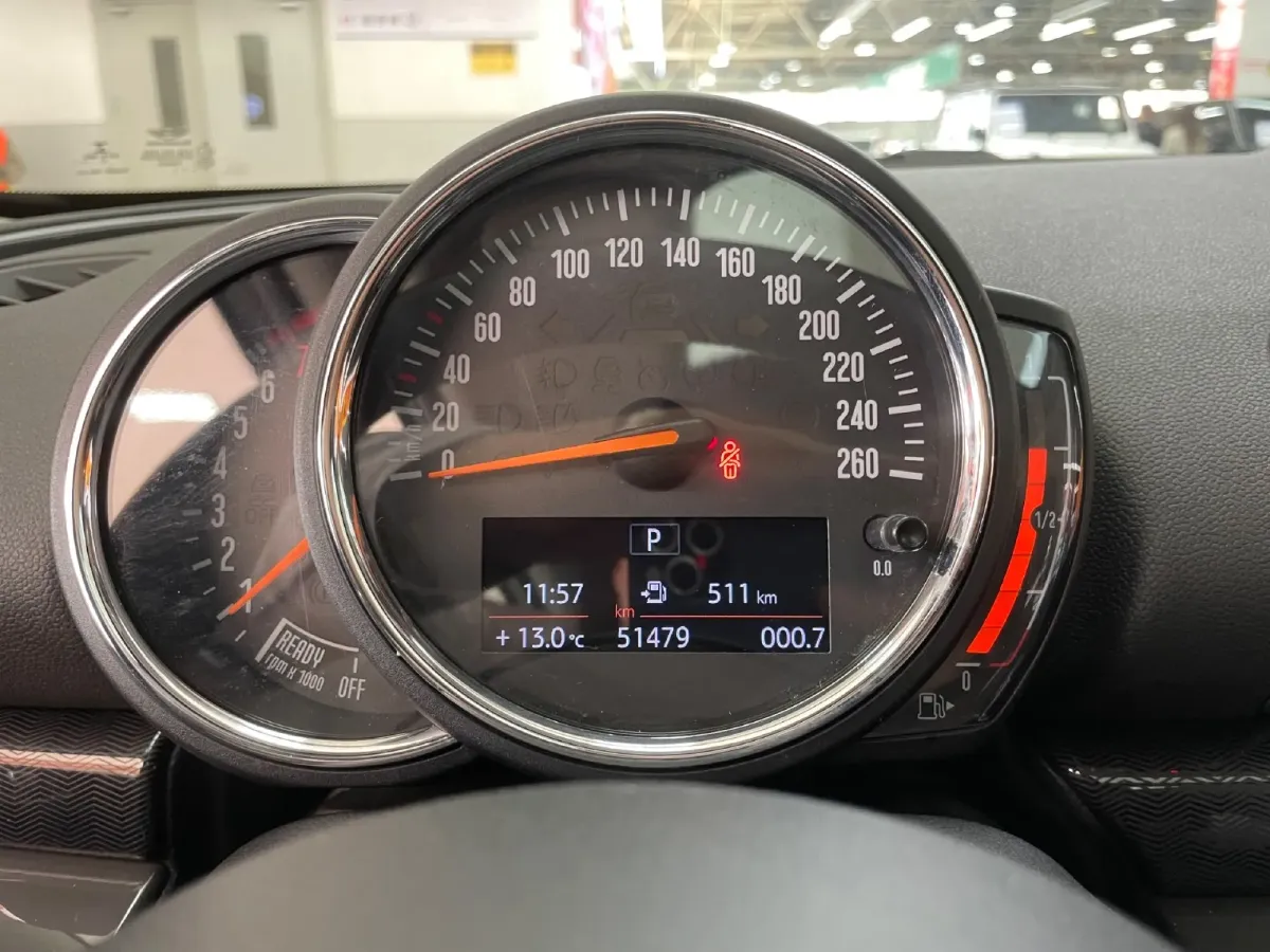 2016 MINI CLUBMAN 1.5T 136HP L3 6AT,autocango,china used car exporter,china ev exporter,chinese used car exporter,chinese used ev exporter