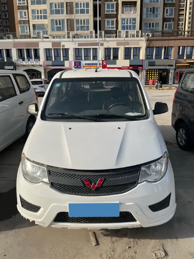 2015 WuLing HongGuang 1.5L 112HP L4 5MT,autocango,china used car exporter,china ev exporter,chinese used car exporter,chinese used ev exporter