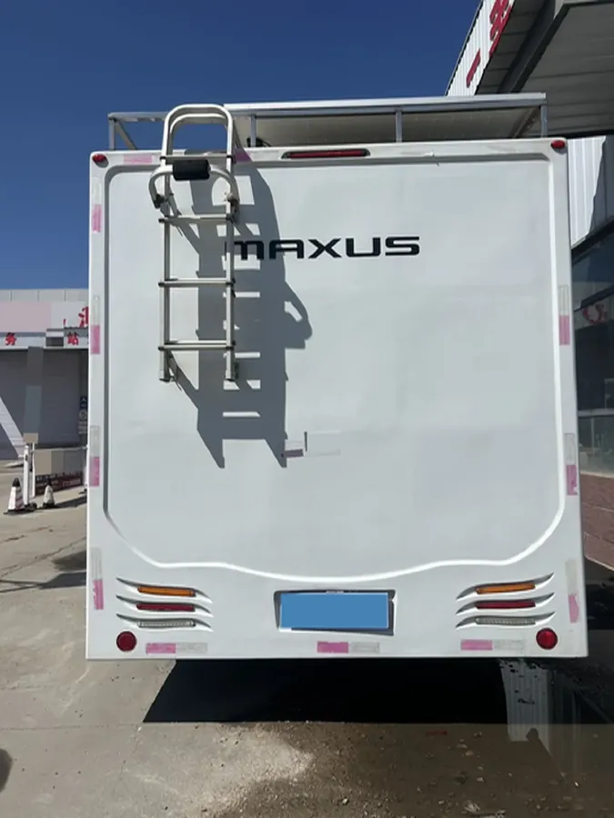 2018 MAXUS XinTu V80 2.5T 136HP L4 6MT,autocango,china used car exporter,china ev exporter,chinese used car exporter,chinese used ev exporter