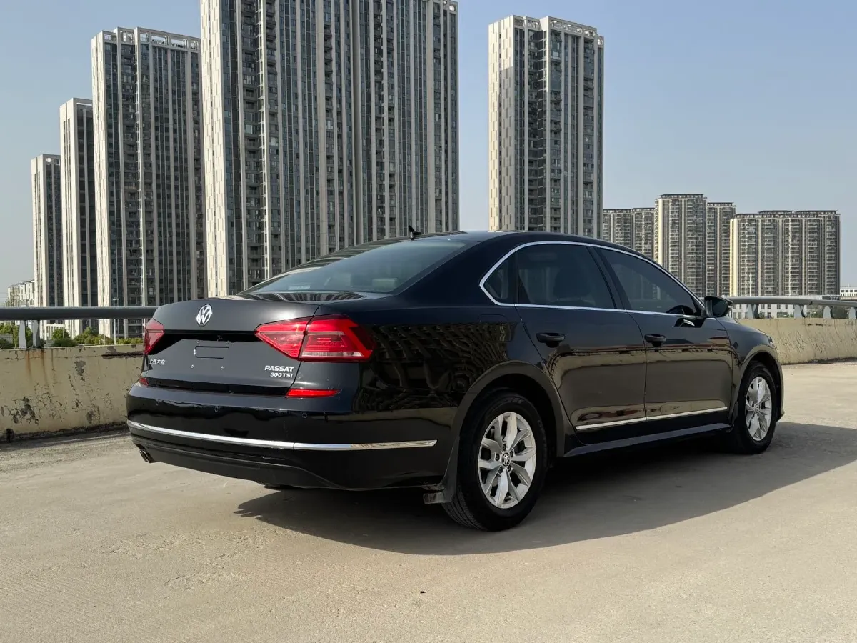 2016 Volkswagen Passat 1.8T 180HP L4 7DCT,autocango,china used car exporter,china ev exporter,chinese used car exporter,chinese used ev exporter