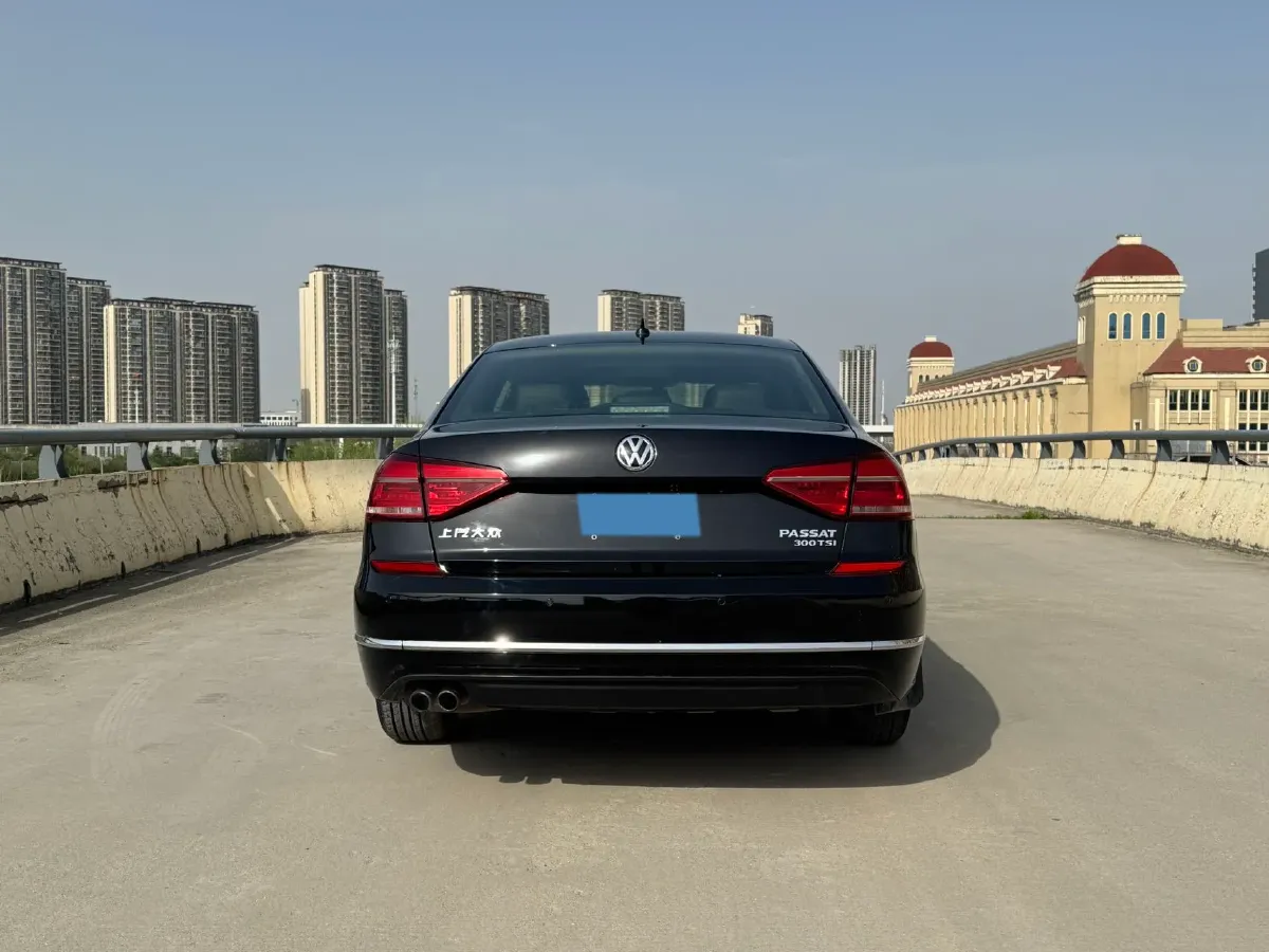 2016 Volkswagen Passat 1.8T 180HP L4 7DCT,autocango,china used car exporter,china ev exporter,chinese used car exporter,chinese used ev exporter