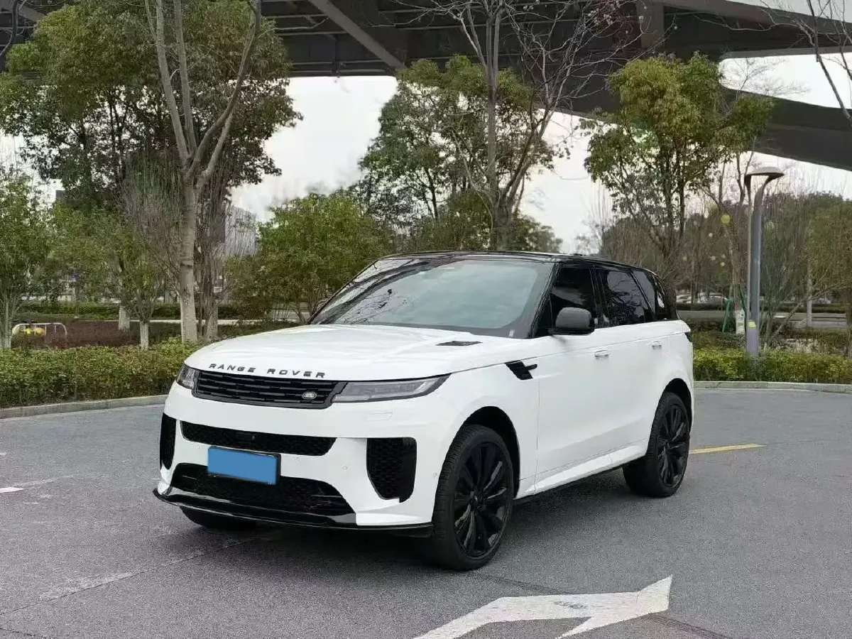 2024 Land Rover Range Rover Sport 3.0T 400HP L6 8AT,autocango,china used car exporter,china ev exporter,chinese used car exporter,chinese used ev exporter