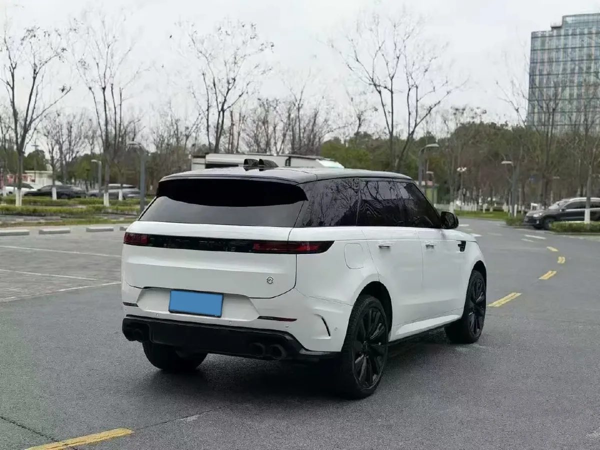 2024 Land Rover Range Rover Sport 3.0T 400HP L6 8AT,autocango,china used car exporter,china ev exporter,chinese used car exporter,chinese used ev exporter