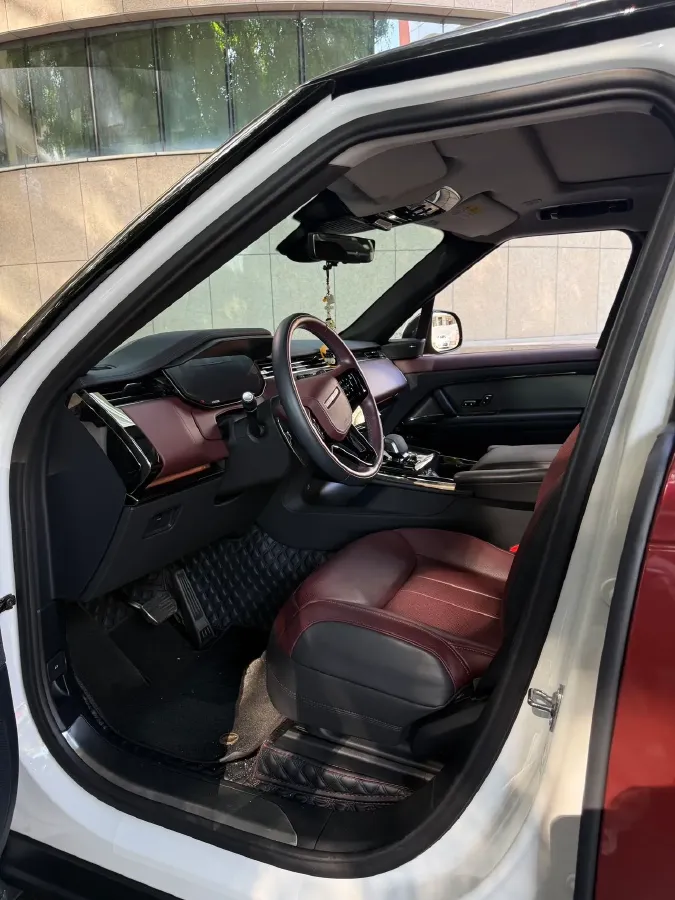 2024 Land Rover Range Rover Sport 3.0T 400HP L6 8AT,autocango,china used car exporter,china ev exporter,chinese used car exporter,chinese used ev exporter