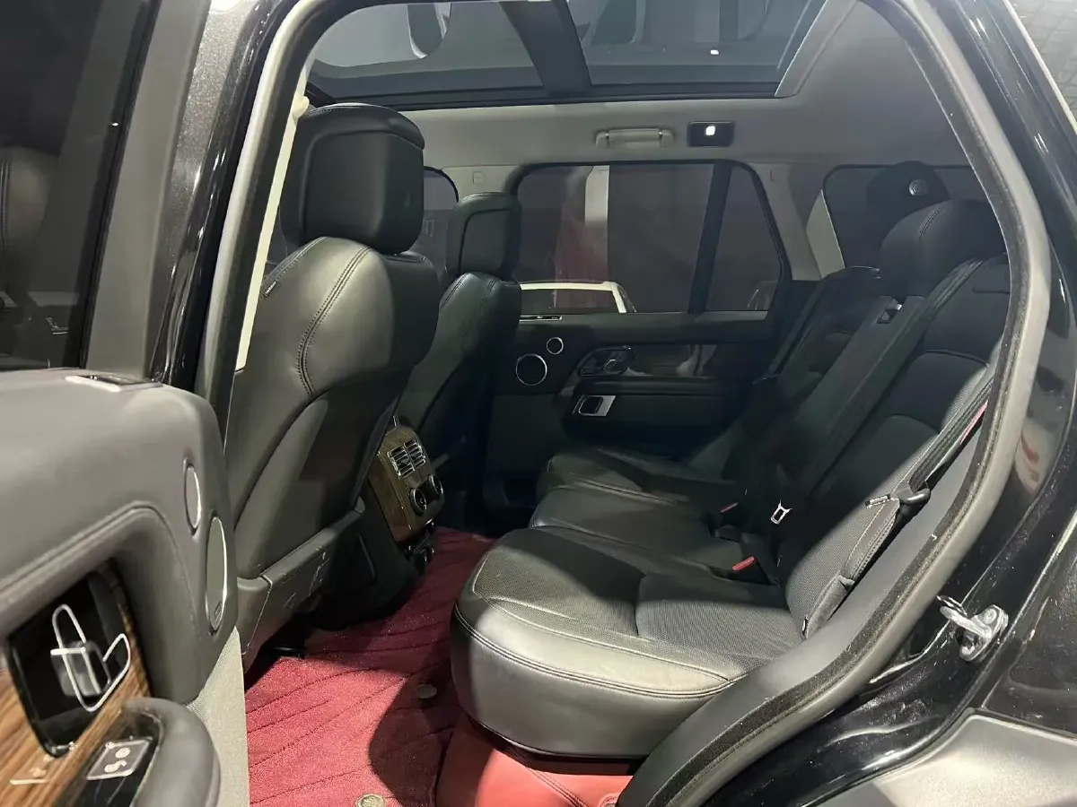 2019 BMW 7 Series 3.0T 340HP L6 8AT,autocango,china used car exporter,china ev exporter,chinese used car exporter,chinese used ev exporter