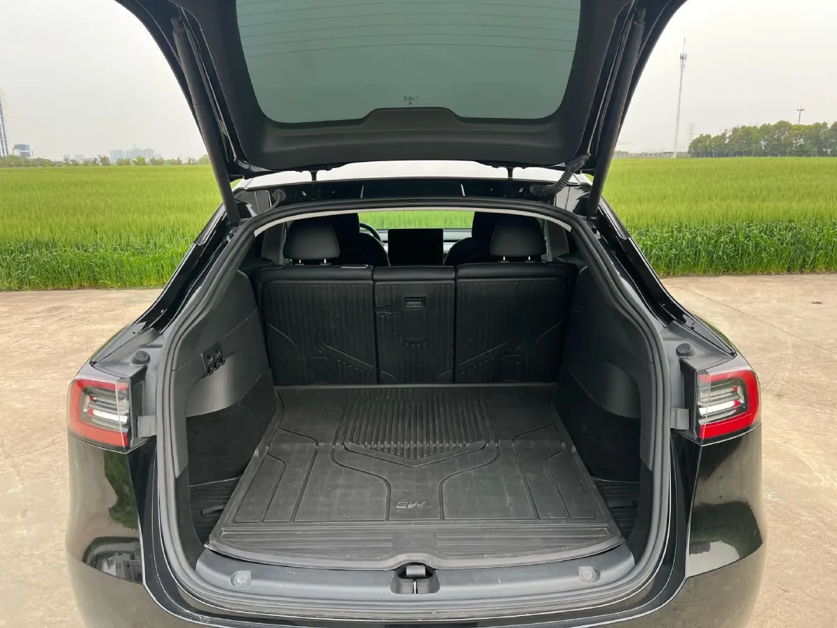 2023 Tesla Model Y BEV 78.4KWH,autocango,china used car exporter,china ev exporter,chinese used car exporter,chinese used ev exporter