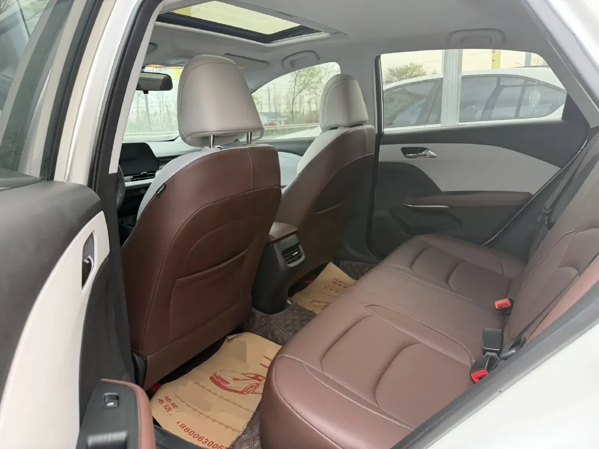 2024 Chevrolet Monza 1.5L 113HP L4 6DCT,autocango,china used car exporter,china ev exporter,chinese used car exporter,chinese used ev exporter