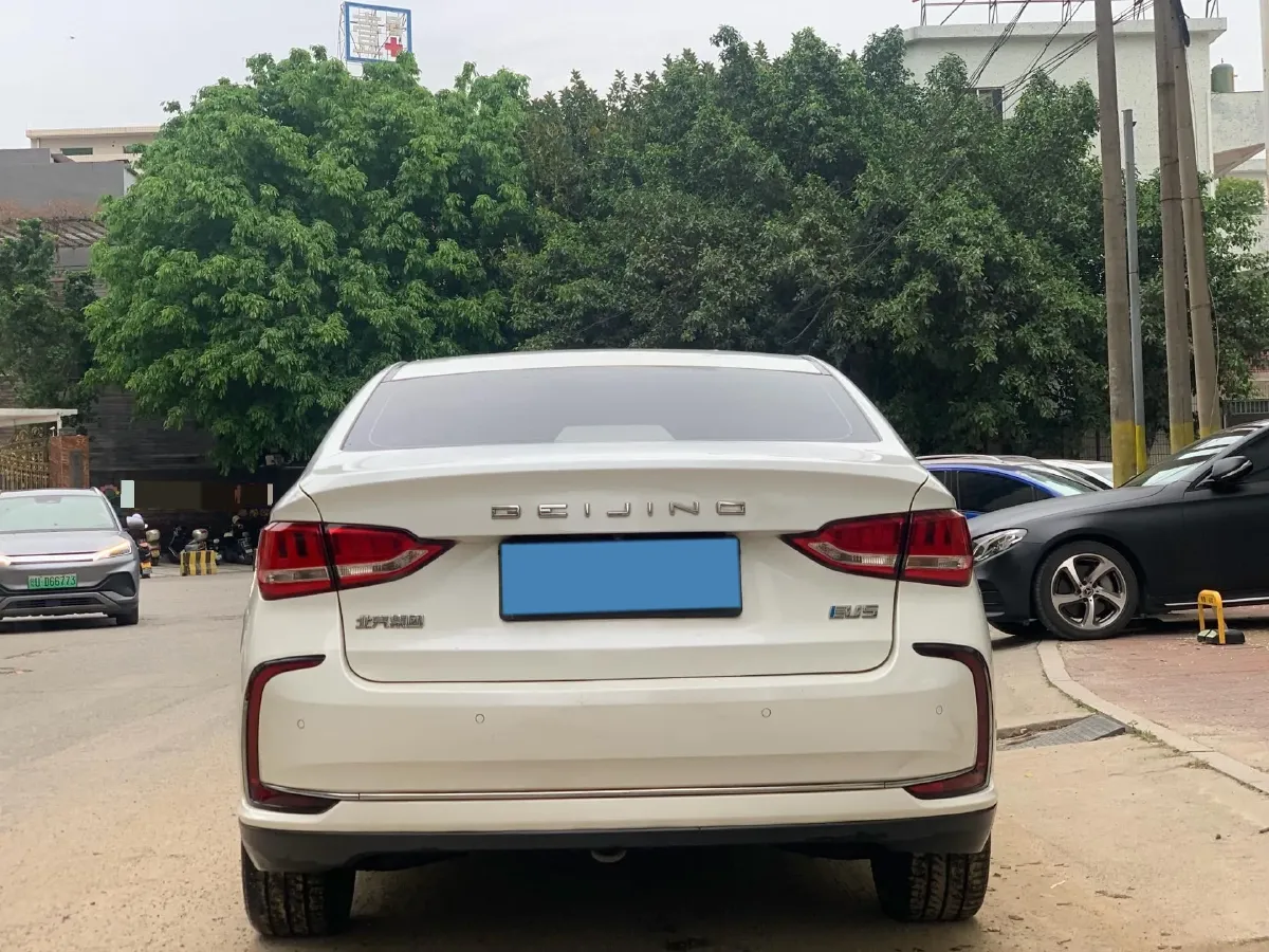 2020 BeiJing Auto EU5 BEV 50.8KWH,autocango,china used car exporter,china ev exporter,chinese used car exporter,chinese used ev exporter