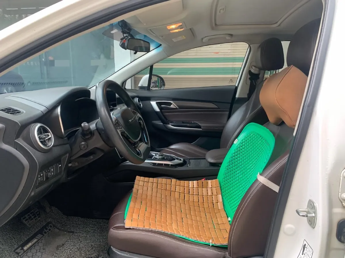 2020 BeiJing Auto EU5 BEV 50.8KWH,autocango,china used car exporter,china ev exporter,chinese used car exporter,chinese used ev exporter