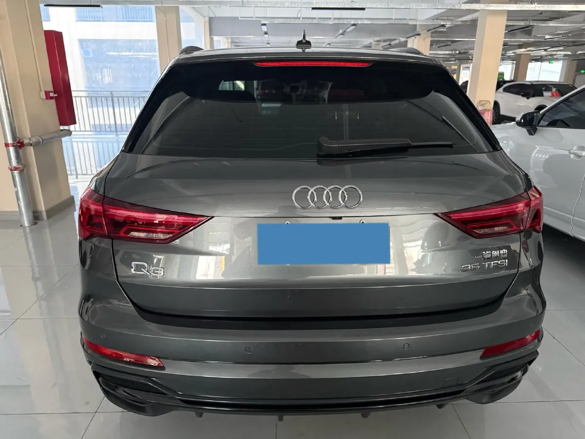 2022 Audi Q3 1.4T 150HP L4 7DCT,autocango,china used car exporter,china ev exporter,chinese used car exporter,chinese used ev exporter