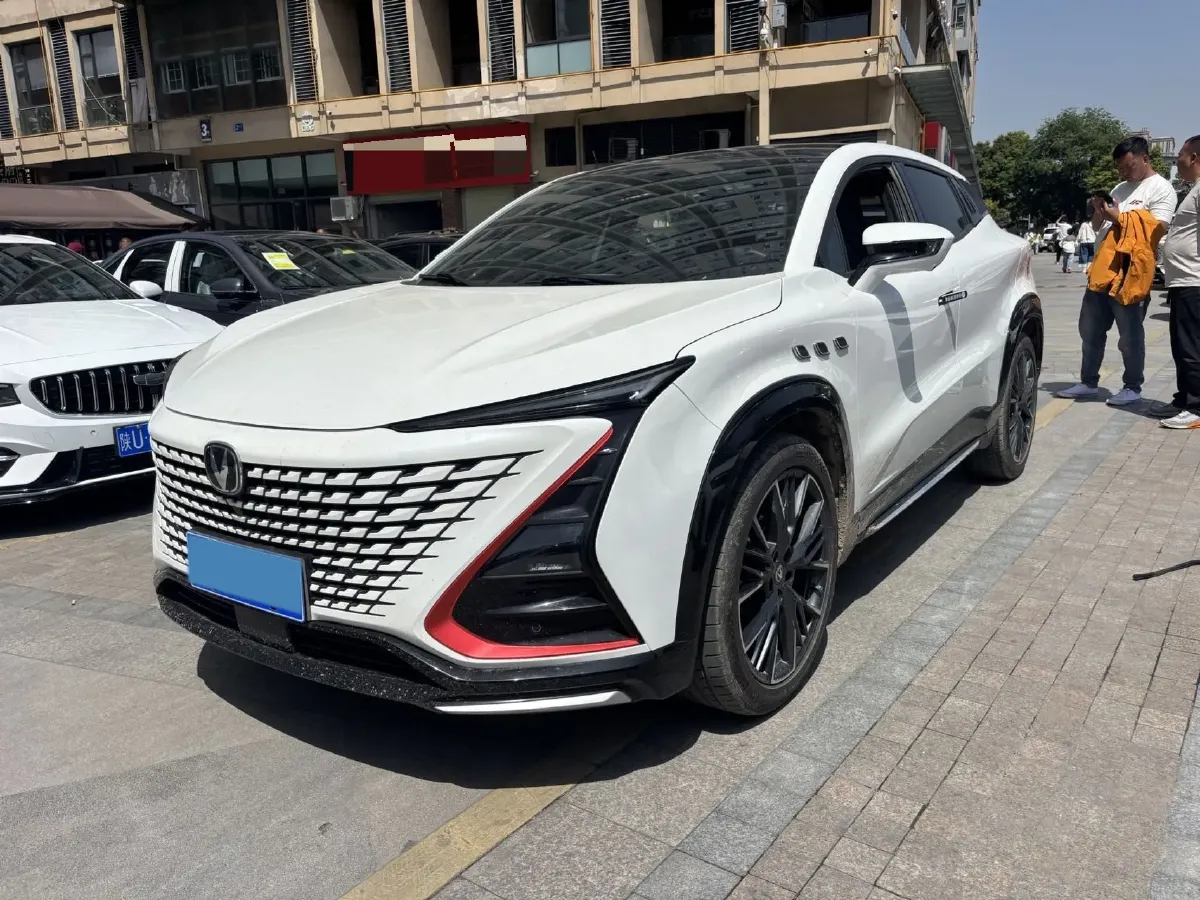 2023 ChangAn UNI-T 1.5T 188HP L4 7DCT,autocango,china used car exporter,china ev exporter,chinese used car exporter,chinese used ev exporter