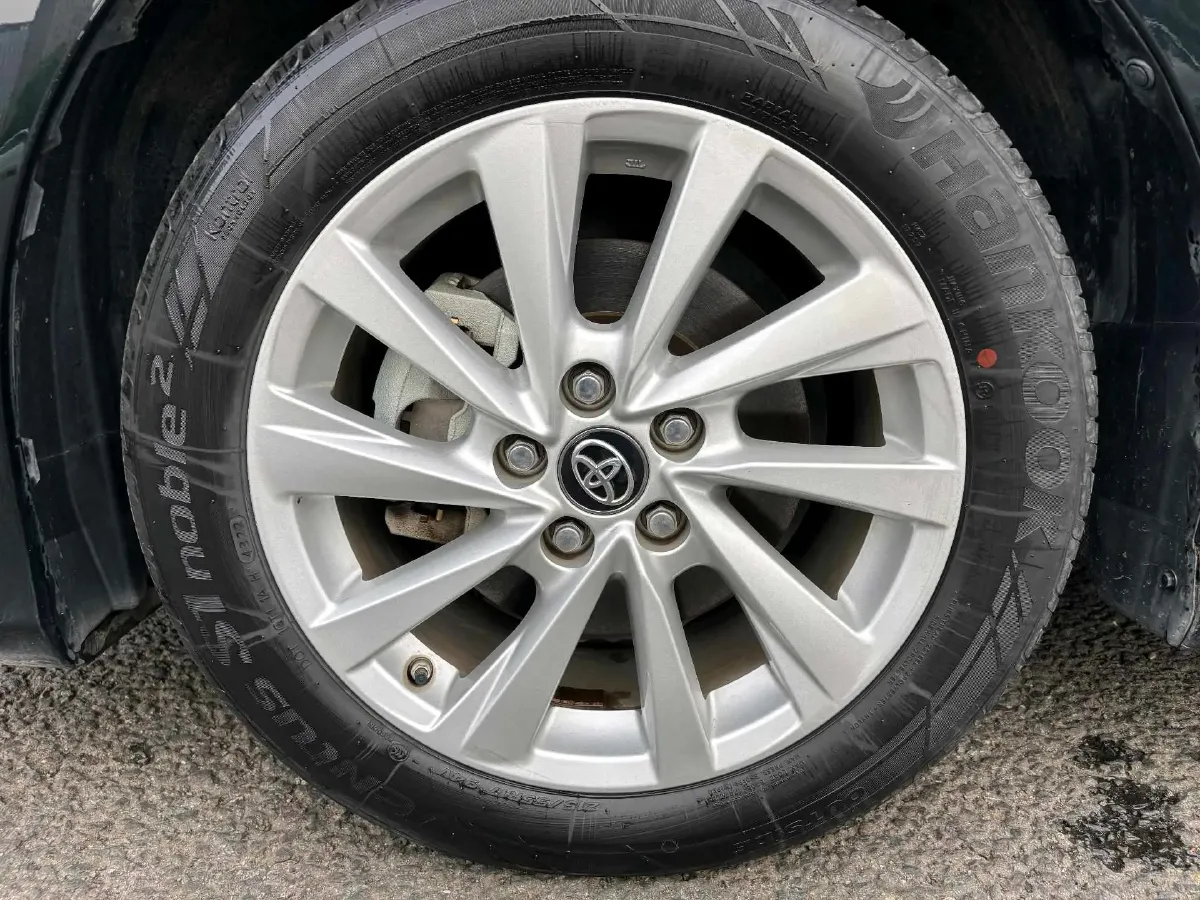 2023 Toyota Camry 2.0L 177HP L4 CVT,autocango,china used car exporter,china ev exporter,chinese used car exporter,chinese used ev exporter