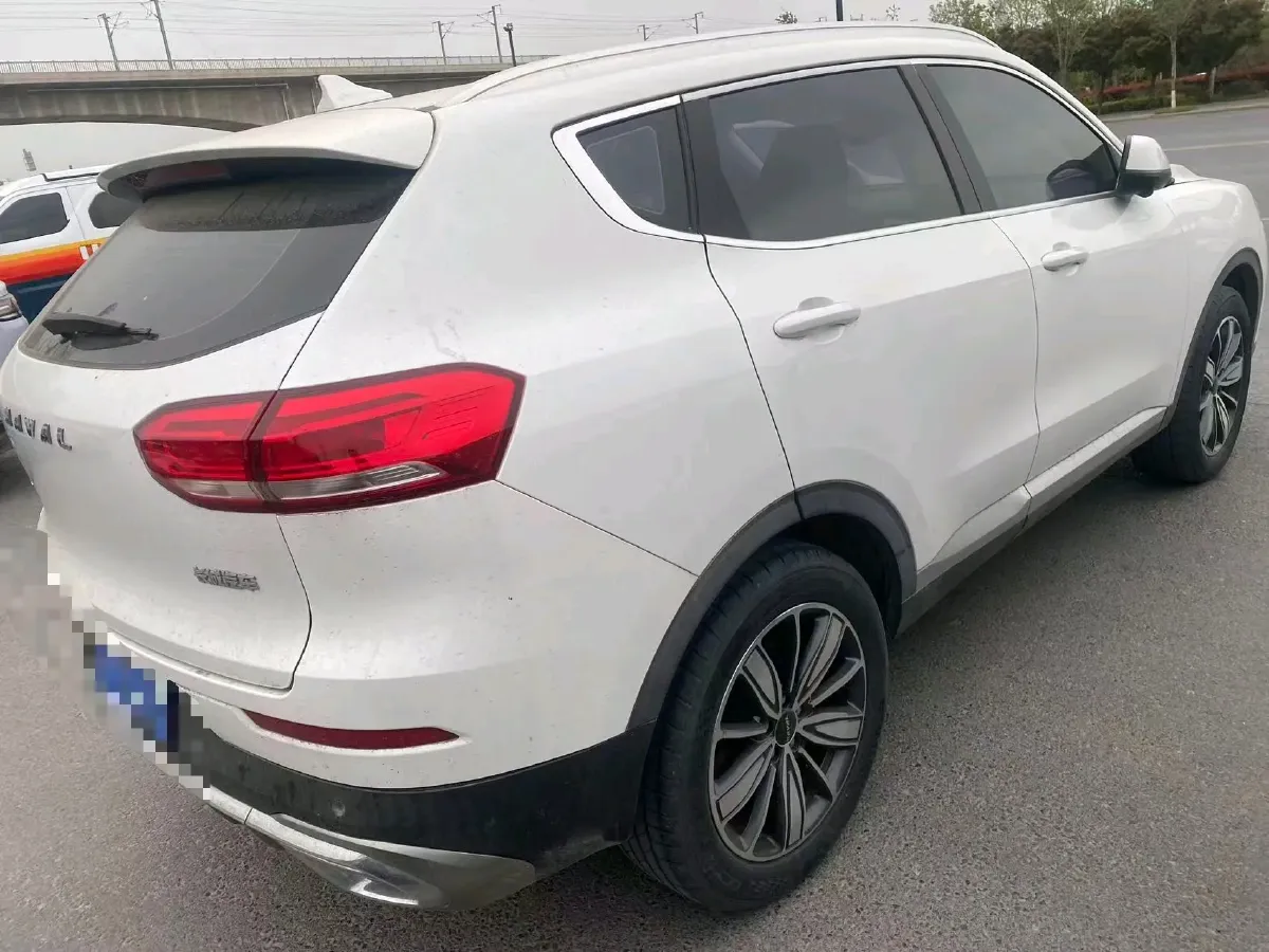 2021 Haval H6 1.5T 169HP L4 7DCT,autocango,china used car exporter,china ev exporter,chinese used car exporter,chinese used ev exporter