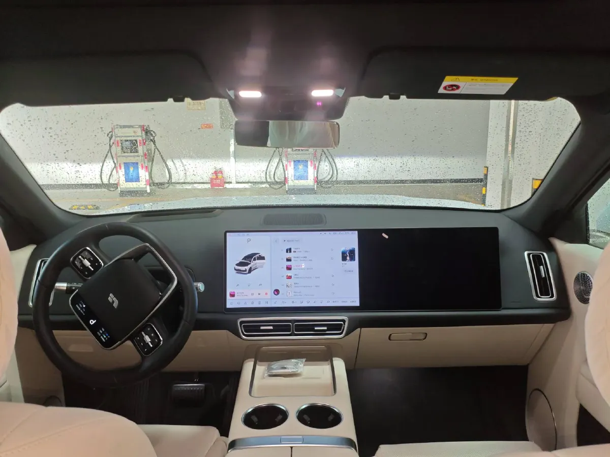 2025 Li L9 Range Extended 154HP REEV,autocango,china used car exporter,china ev exporter,chinese used car exporter,chinese used ev exporter