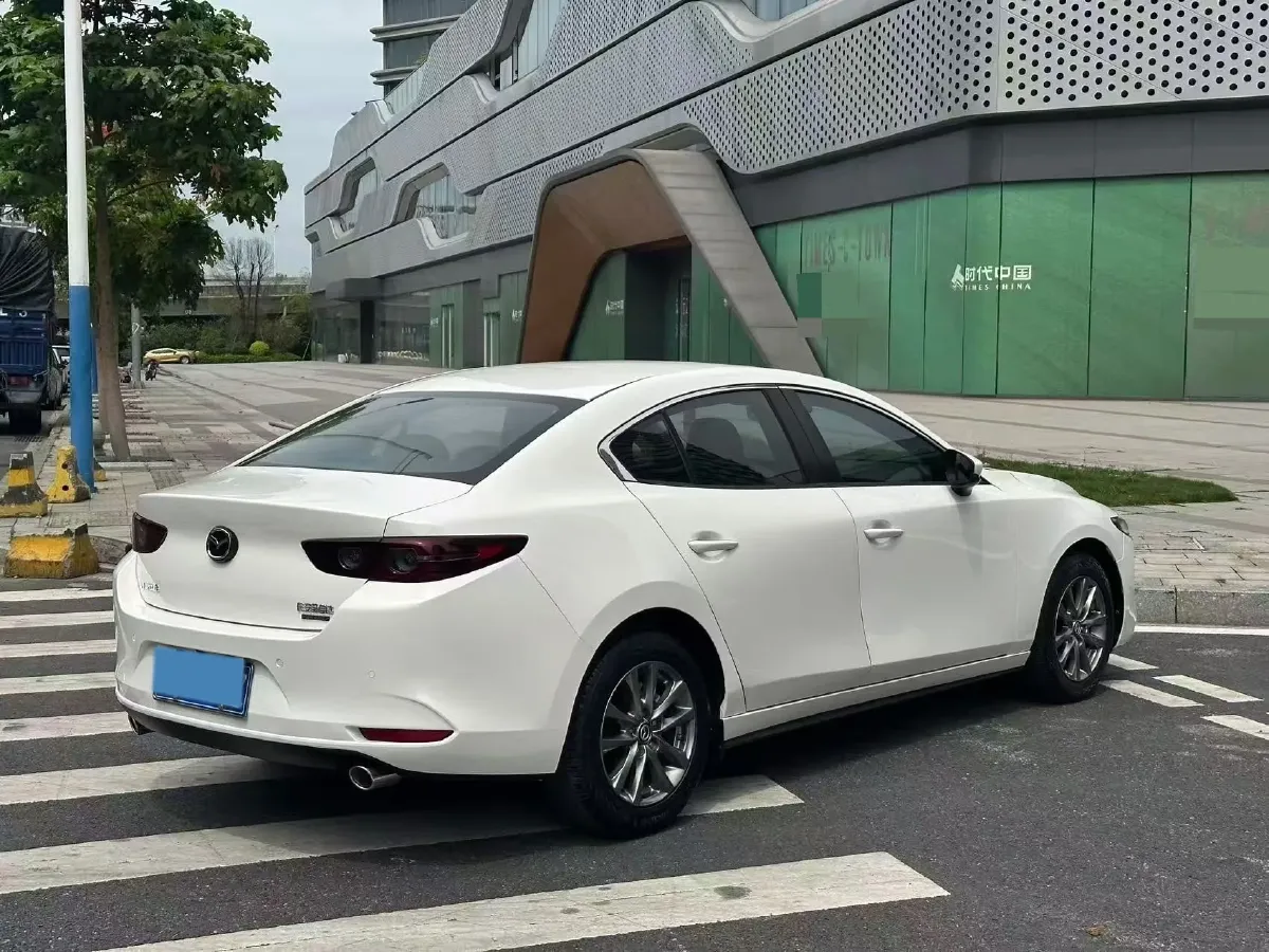 2020 Mazda 3 Axela 1.5L 117HP L4 6AT,autocango,china used car exporter,china ev exporter,chinese used car exporter,chinese used ev exporter