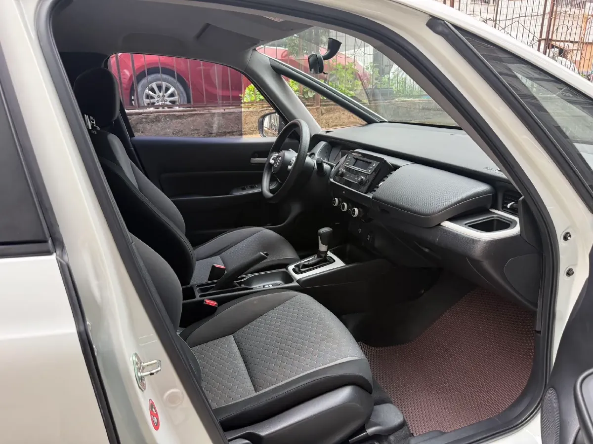 2023 Honda Fit 1.5L 124HP L4 CVT,autocango,china used car exporter,china ev exporter,chinese used car exporter,chinese used ev exporter