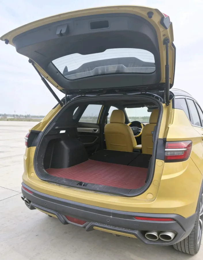 2021 Geely Coolray 1.5T 177HP L3 7DCT,autocango,china used car exporter,china ev exporter,chinese used car exporter,chinese used ev exporter