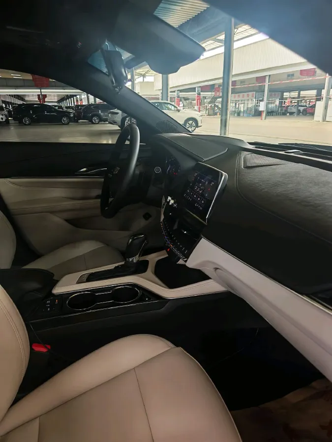 2023 Cadillac CT4 1.5T 211HP L4 8AT,autocango,china used car exporter,china ev exporter,chinese used car exporter,chinese used ev exporter