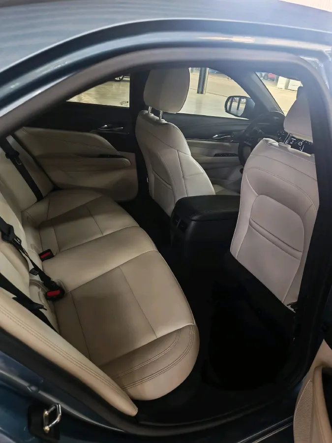 2023 Cadillac CT4 1.5T 211HP L4 8AT,autocango,china used car exporter,china ev exporter,chinese used car exporter,chinese used ev exporter