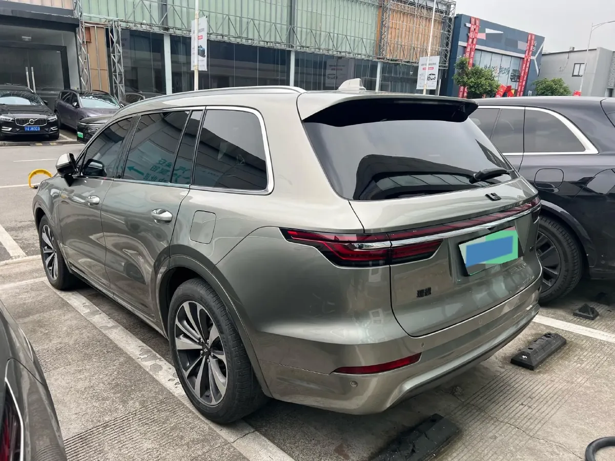 2020 Li ONE Range Extended 131HP REEV 40.5KWH,autocango,china used car exporter,china ev exporter,chinese used car exporter,chinese used ev exporter