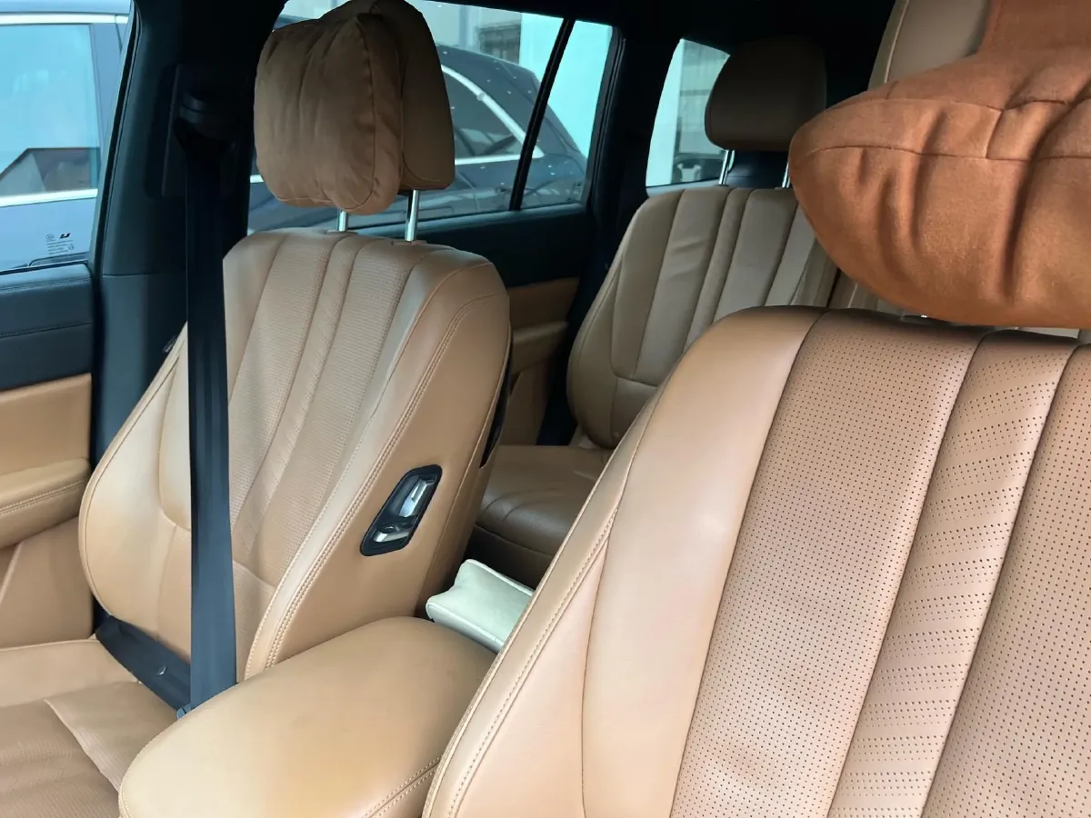 2020 Li ONE Range Extended 131HP REEV 40.5KWH,autocango,china used car exporter,china ev exporter,chinese used car exporter,chinese used ev exporter