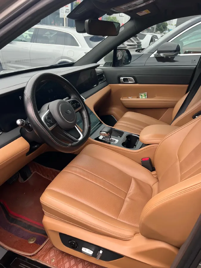 2020 Li ONE Range Extended 131HP REEV 40.5KWH,autocango,china used car exporter,china ev exporter,chinese used car exporter,chinese used ev exporter