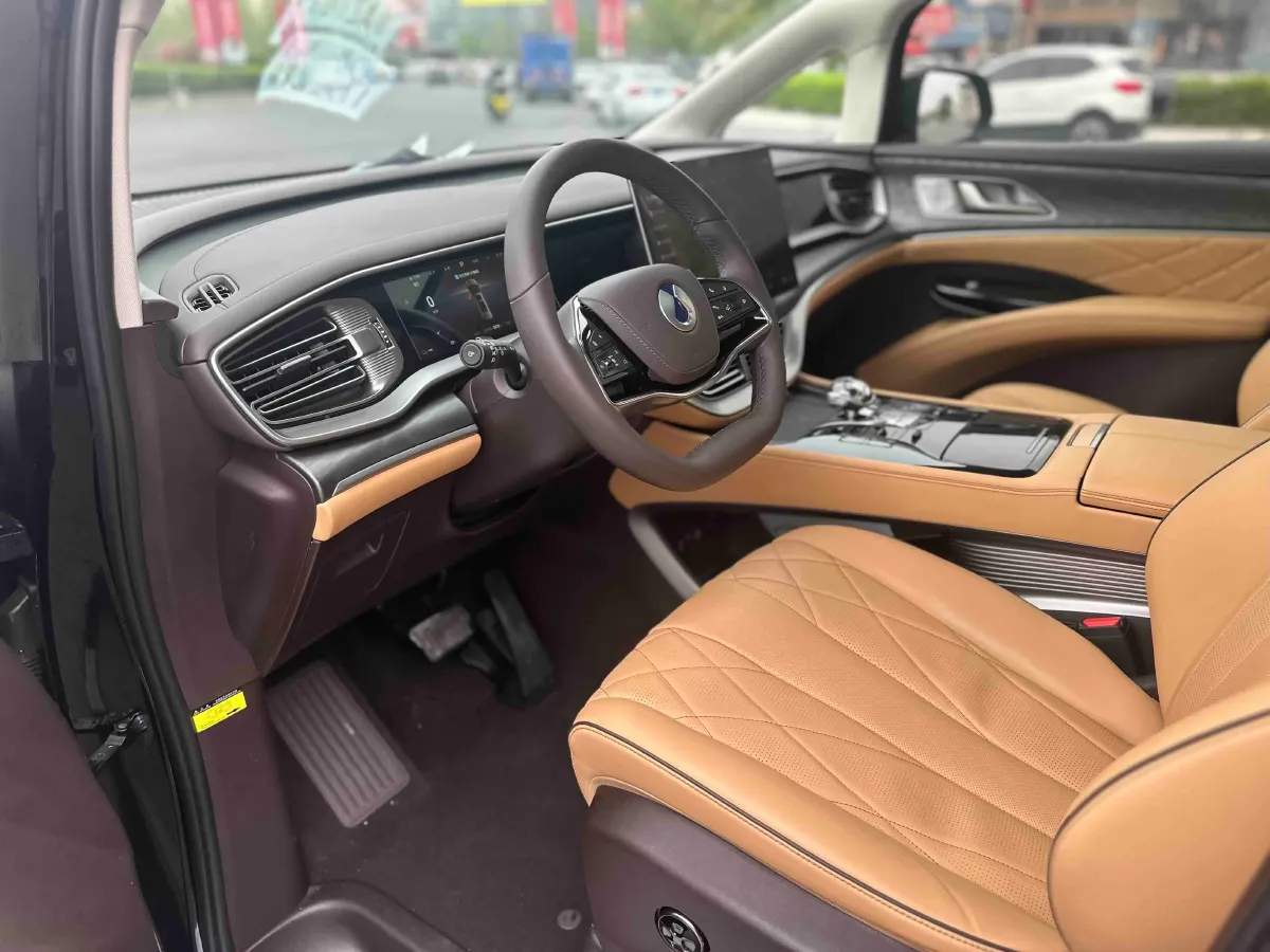 2024 Denza D9 1.5T 139HP L4 E-CVT PHEV 40KWH,autocango,china used car exporter,china ev exporter,chinese used car exporter,chinese used ev exporter