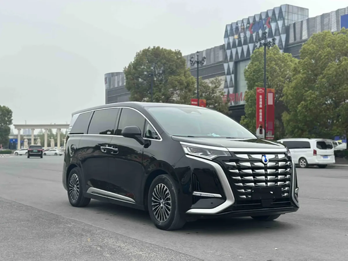 2024 Denza D9 1.5T 139HP L4 E-CVT PHEV 40KWH,autocango,china used car exporter,china ev exporter,chinese used car exporter,chinese used ev exporter