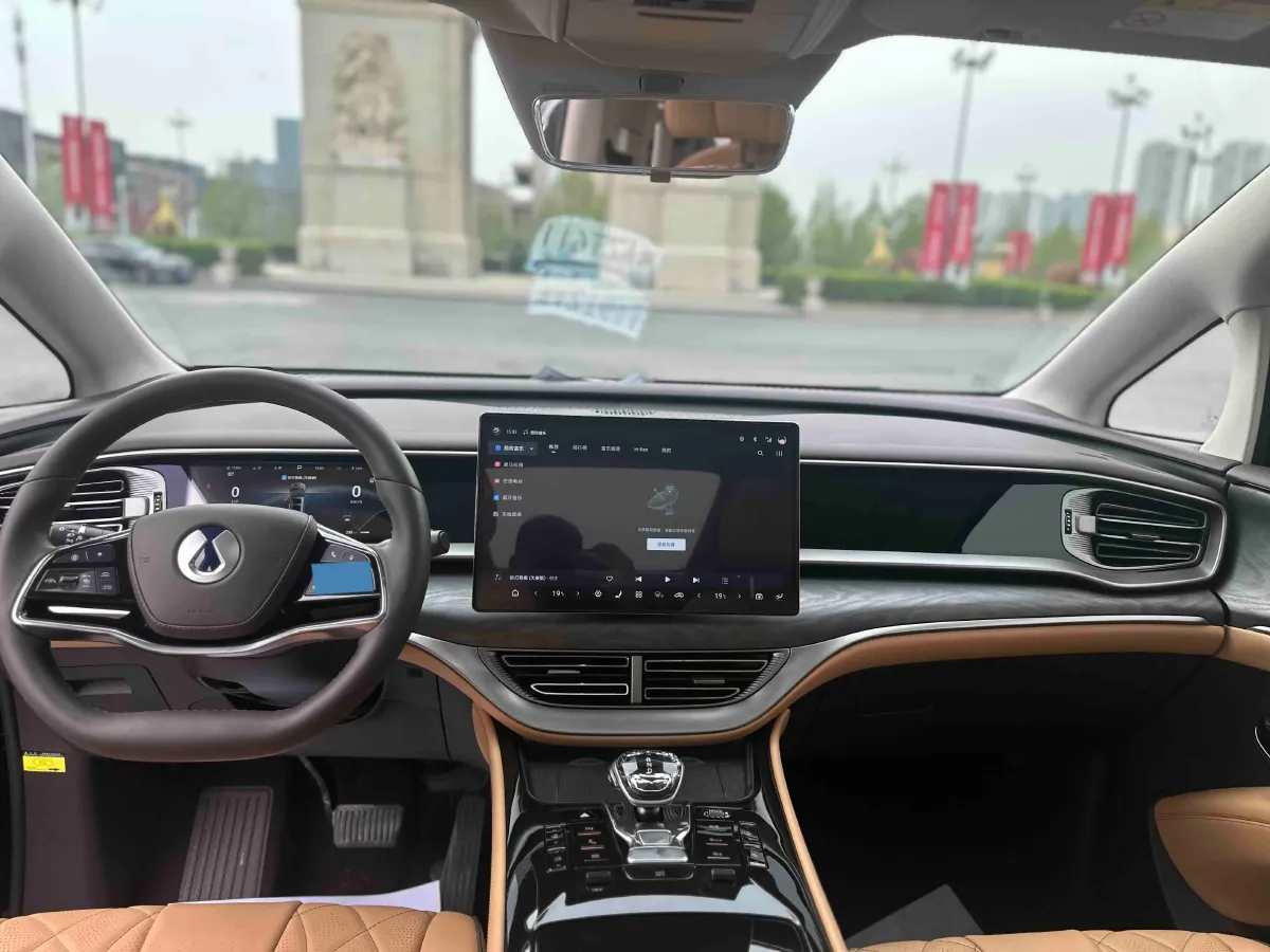 2024 Denza D9 1.5T 139HP L4 E-CVT PHEV 40KWH,autocango,china used car exporter,china ev exporter,chinese used car exporter,chinese used ev exporter