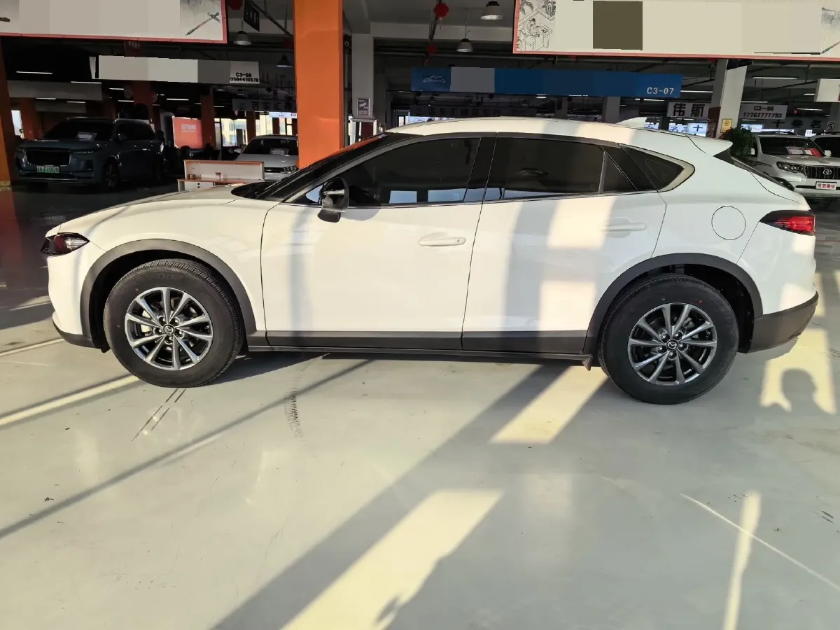 2021 Mazda CX-4 2.0L 158HP L4 6AT,autocango,china used car exporter,china ev exporter,chinese used car exporter,chinese used ev exporter
