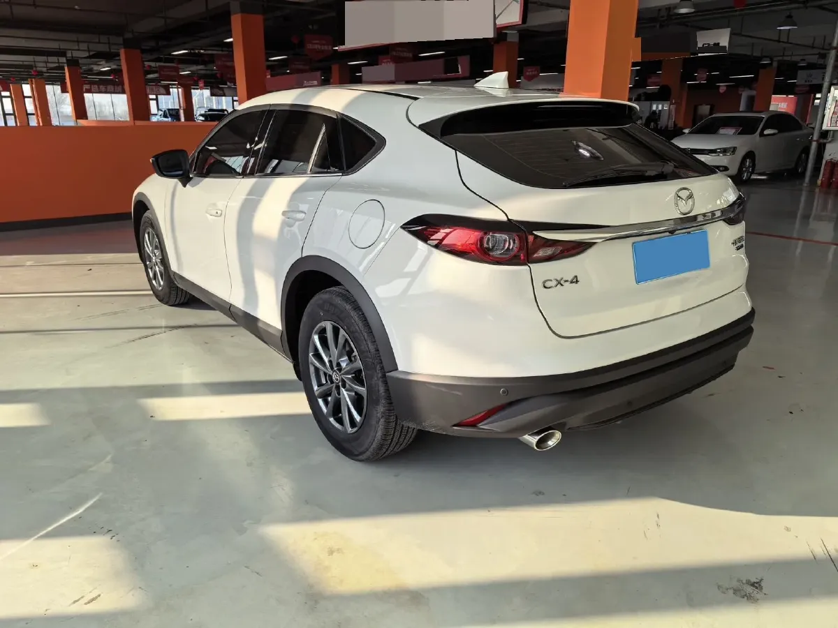 2021 Mazda CX-4 2.0L 158HP L4 6AT,autocango,china used car exporter,china ev exporter,chinese used car exporter,chinese used ev exporter