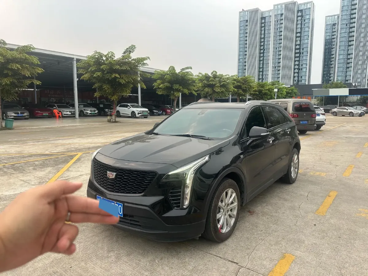 2021 Cadillac XT4 2.0T 237HP L4 9AT,autocango,china used car exporter,china ev exporter,chinese used car exporter,chinese used ev exporter