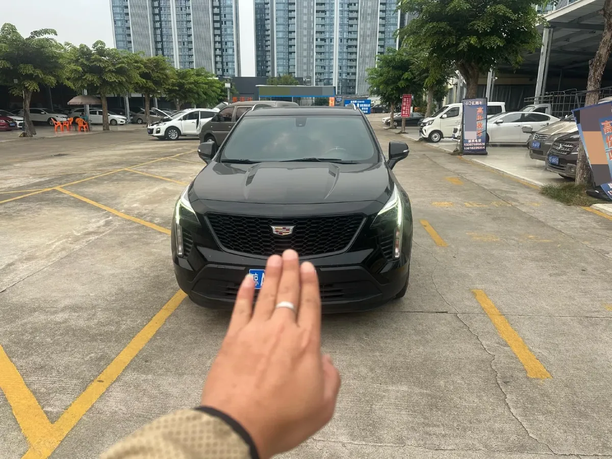 2021 Cadillac XT4 2.0T 237HP L4 9AT,autocango,china used car exporter,china ev exporter,chinese used car exporter,chinese used ev exporter